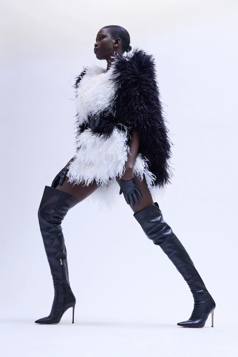 00022-naeem-khan-fall-2026-ready-to-wear-credit-brand.webp