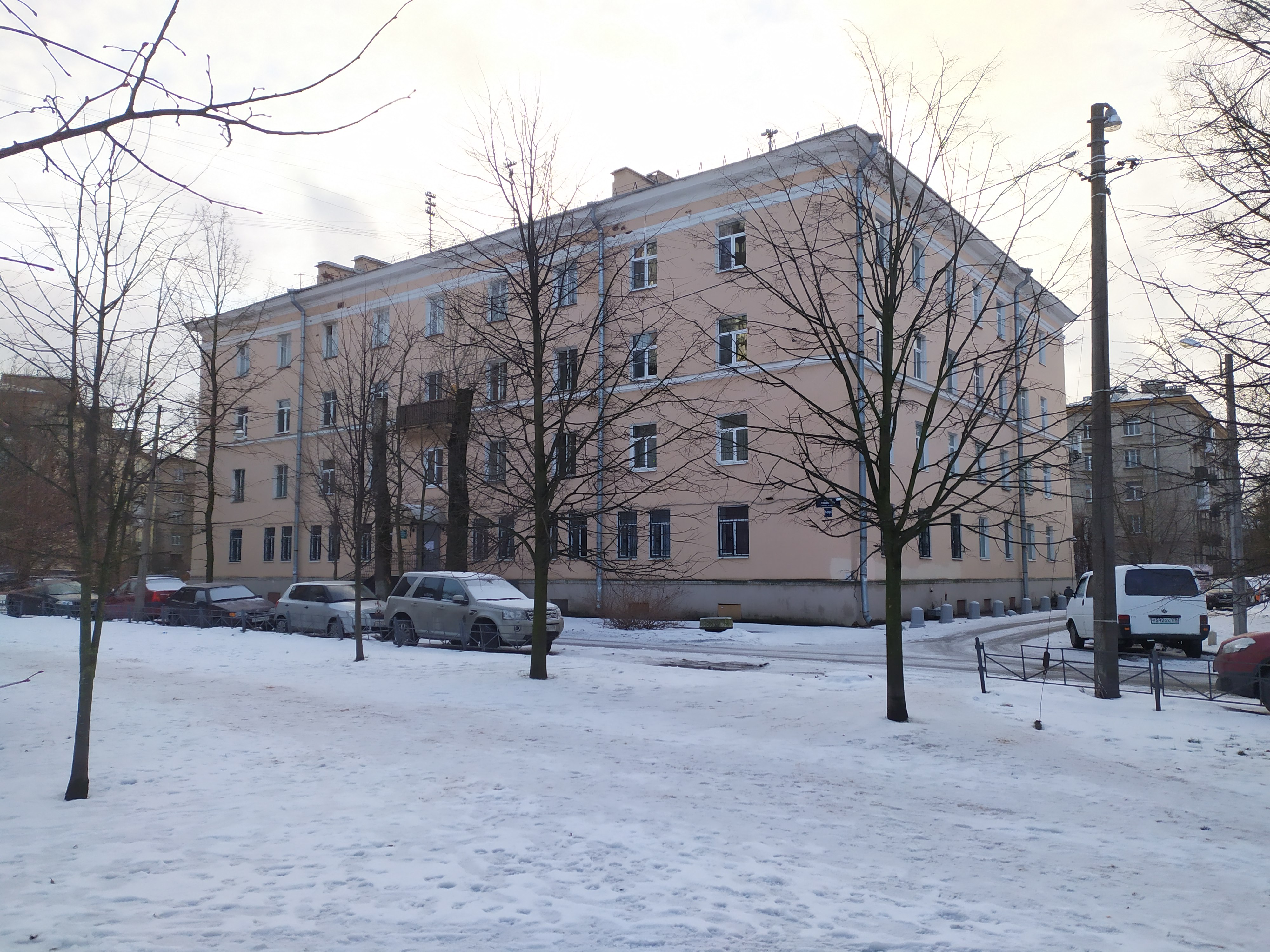 Елизарова 31к3_2.JPG