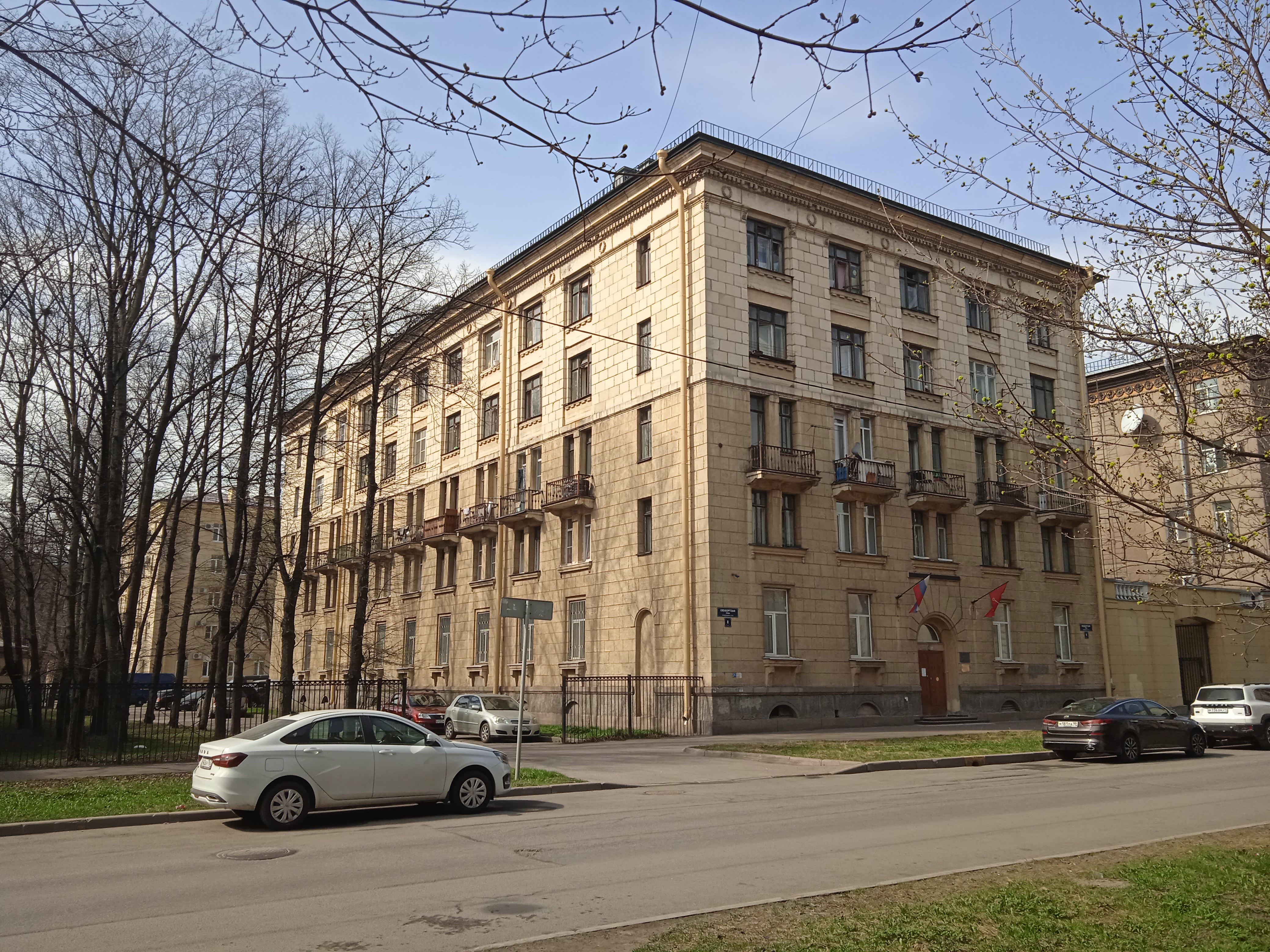 Свеаборгская 8_2.JPG