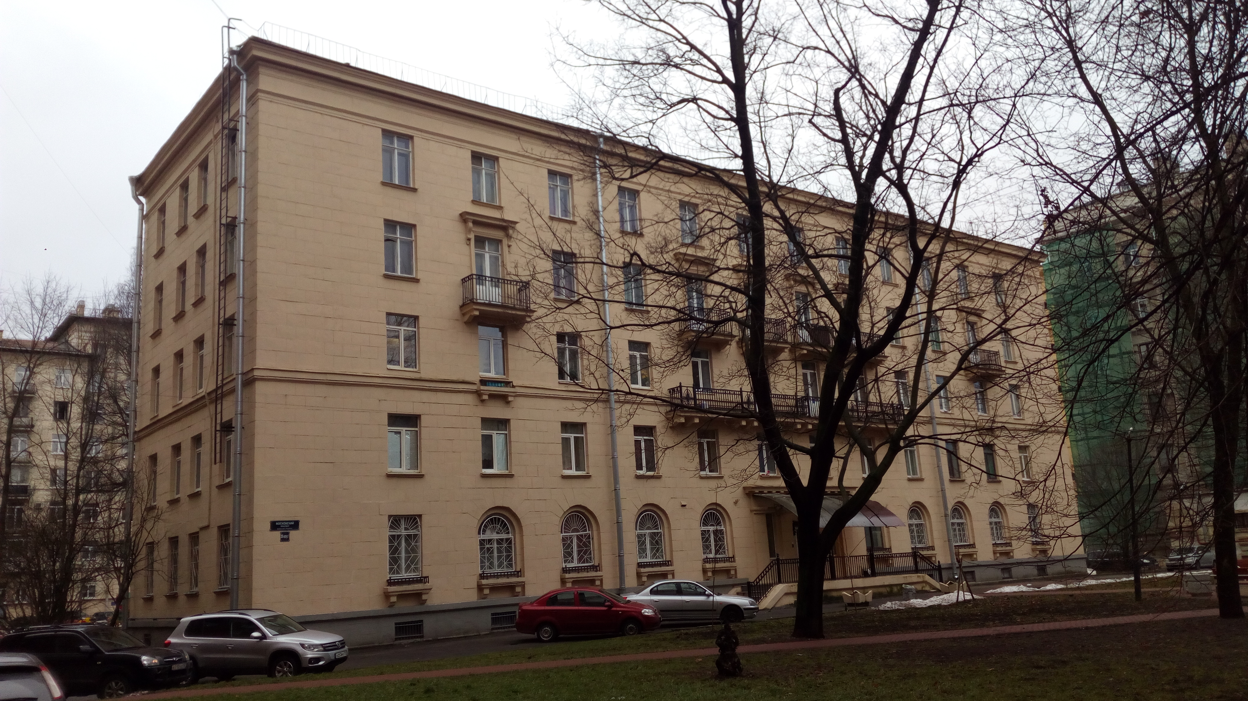 Московский 208к2_3.jpg
