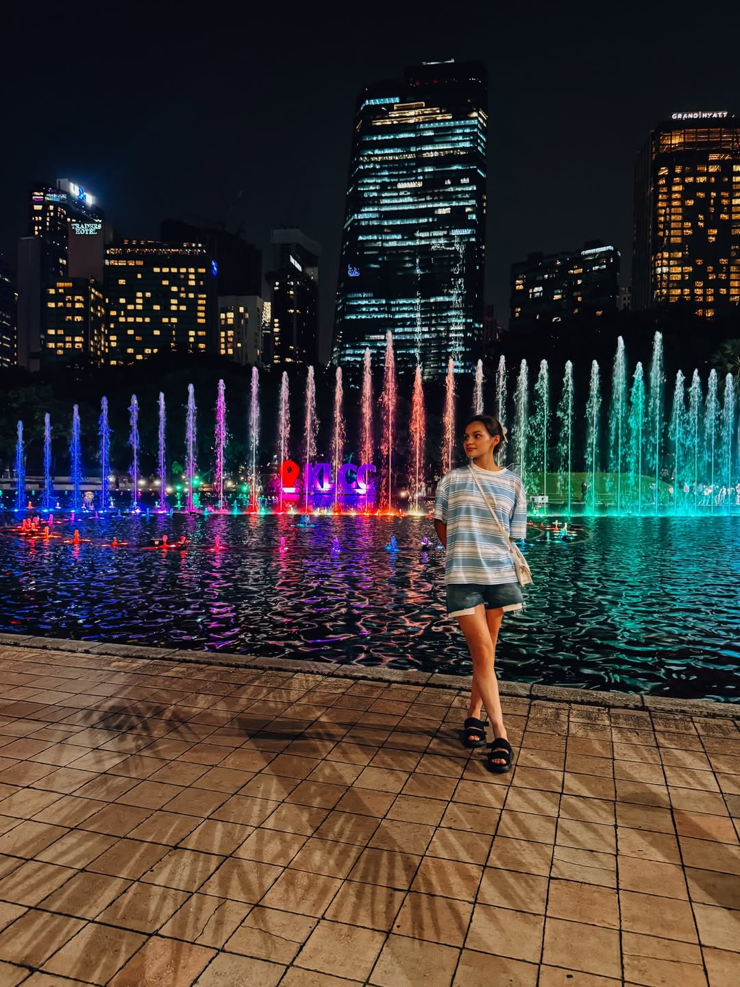 https://i2.imageban.ru/out/2026/05/17/36a940db38f2cd36026b3207ece9f4a6.jpg