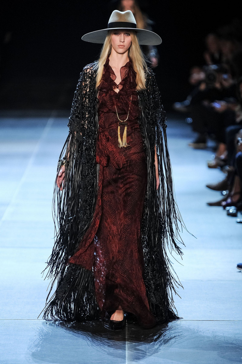 saint_laurent_wss13_104-resp2400v.jpg