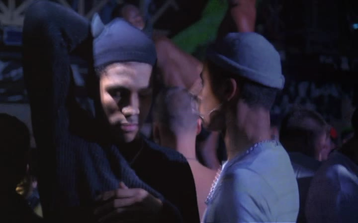 J'ai pas sommeil (1994).rus.fr.avi_20260605_234722.301.png