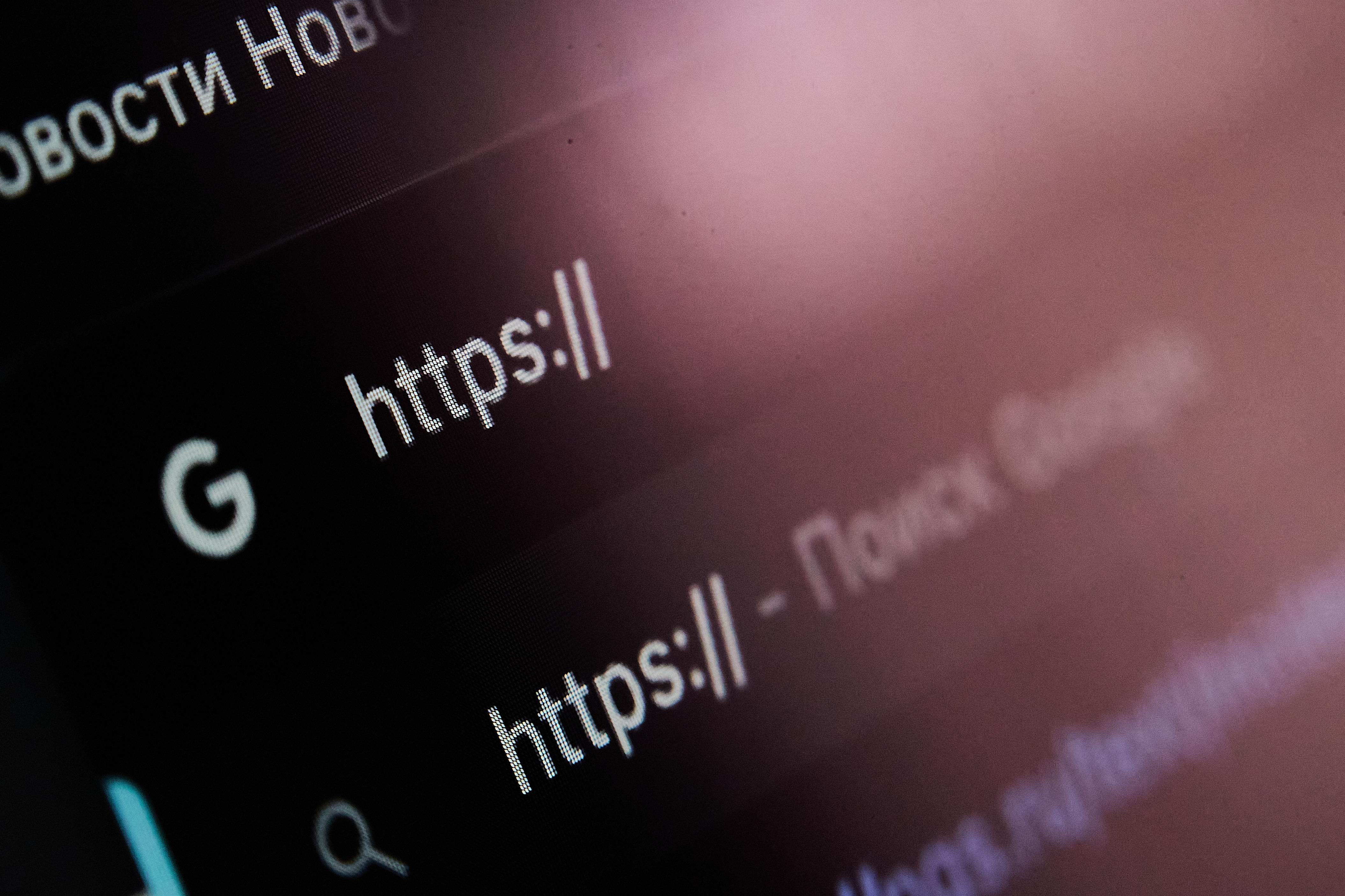 Массовый сбой в работе нейросетей: проблемы у Chat GPT, Claude и Gemini