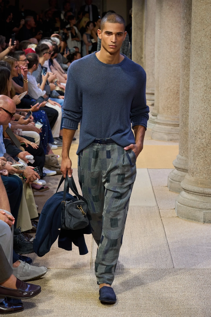 00128-giorgio-armani-spring-2027-menswear-credit-gorunway.webp