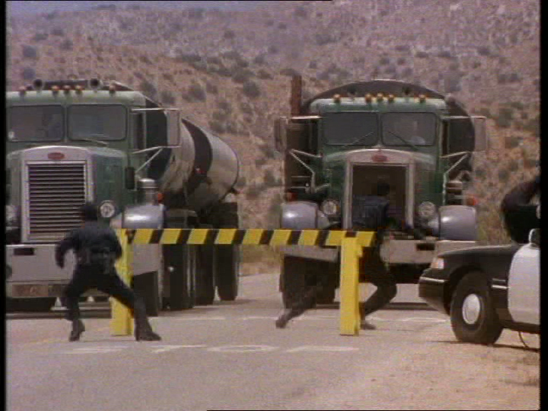 dvd_snapshot_00.07.280.png