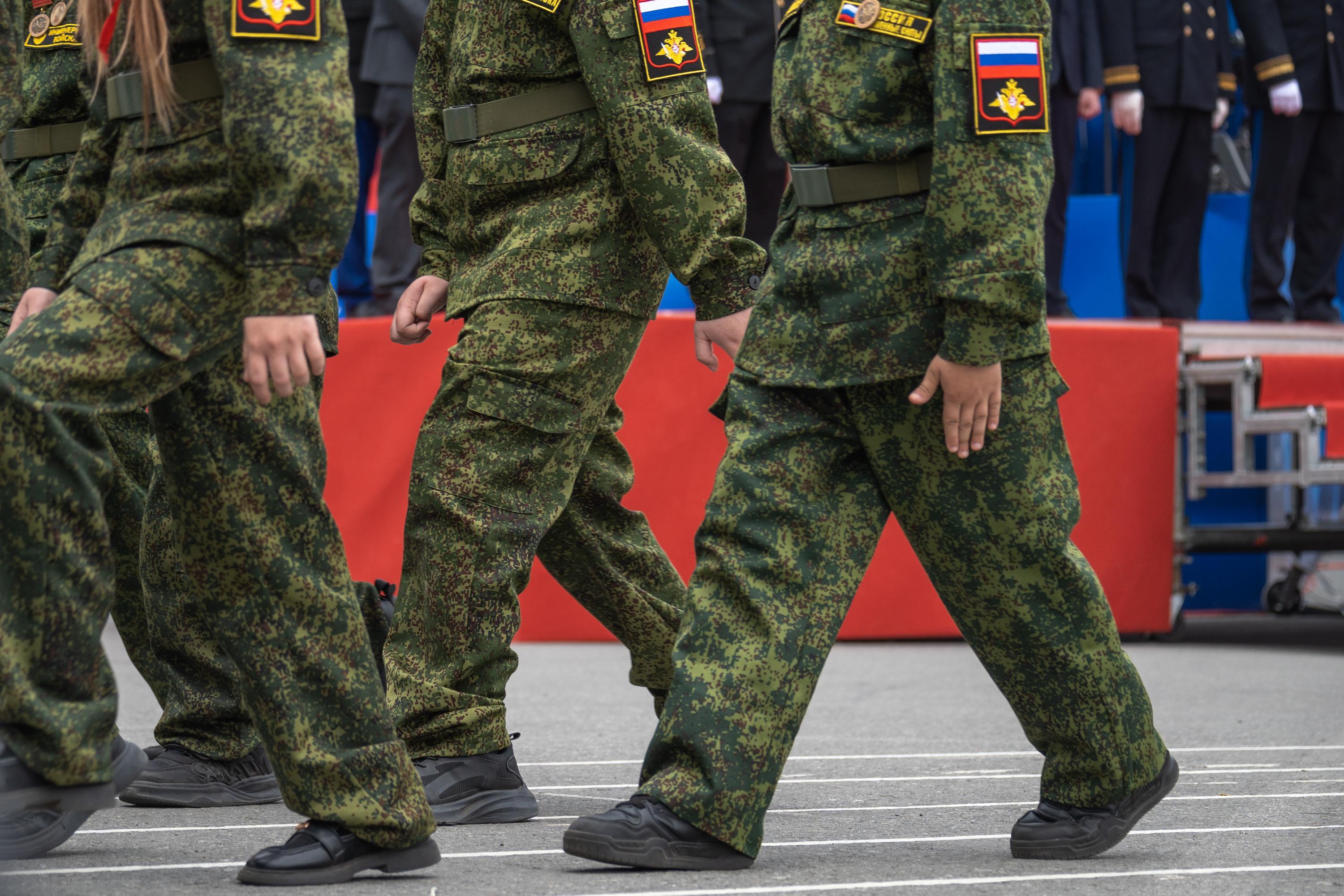 Начальную военную подготовку в российских школах увеличат вдвое с сентября 2024 года