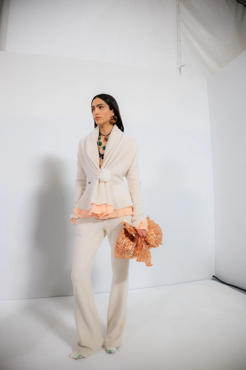 dior_pariscouturess27_backstage_acielle_44.webp