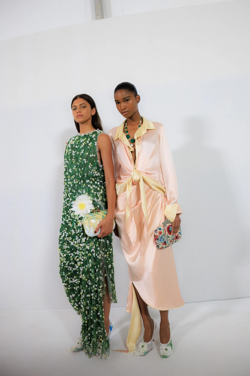 dior_pariscouturess27_backstage_acielle_42.webp