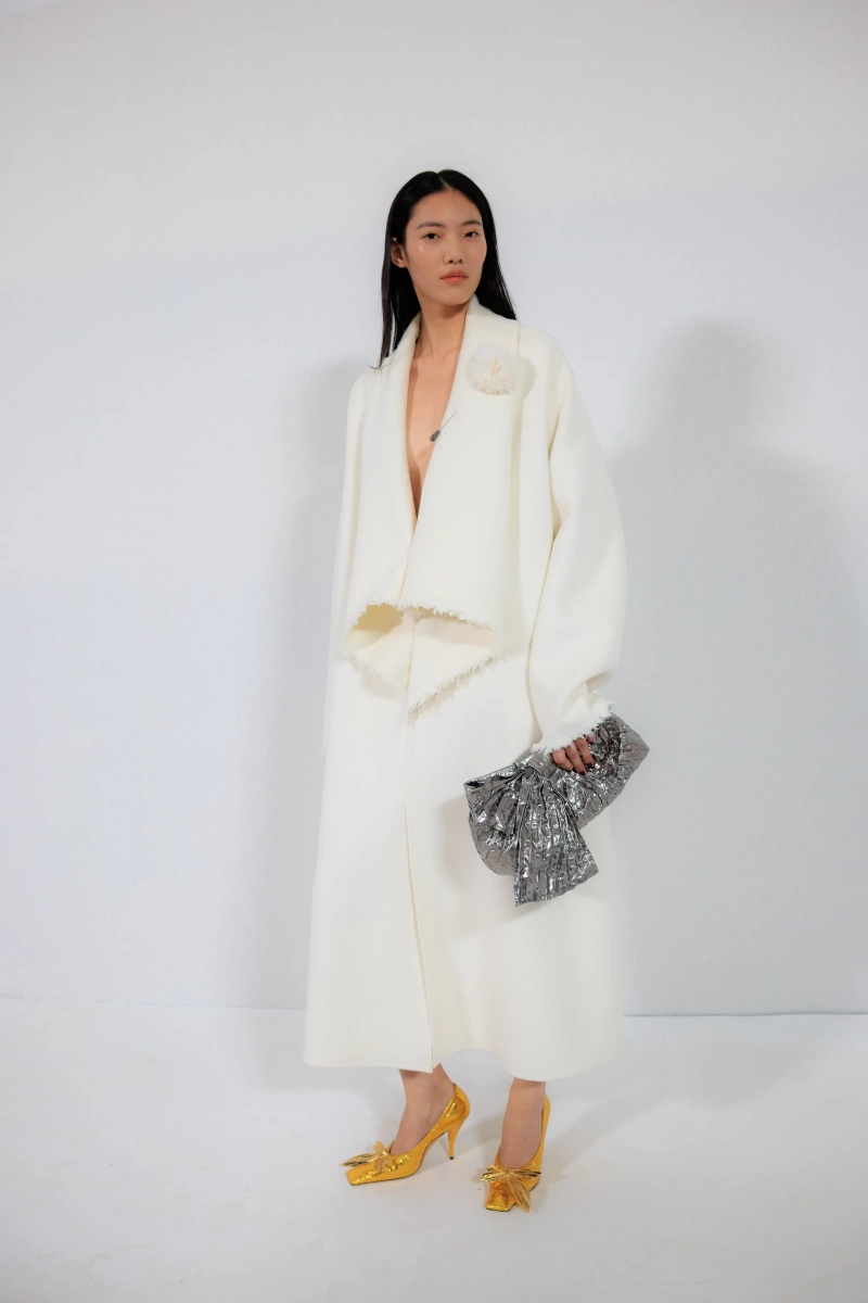 dior_pariscouturess27_backstage_acielle_45.webp