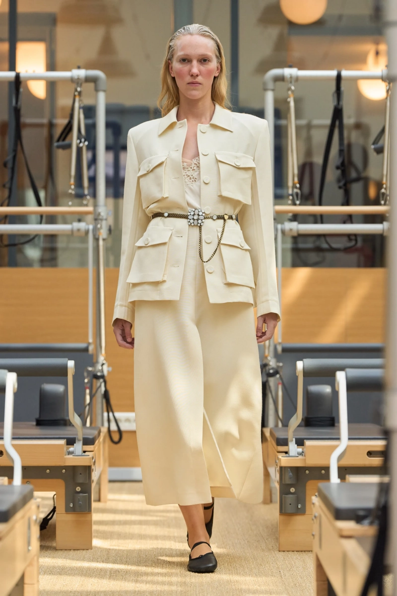 00020-julie-de-libran-fall-2026-couture-credit-gorunway.webp