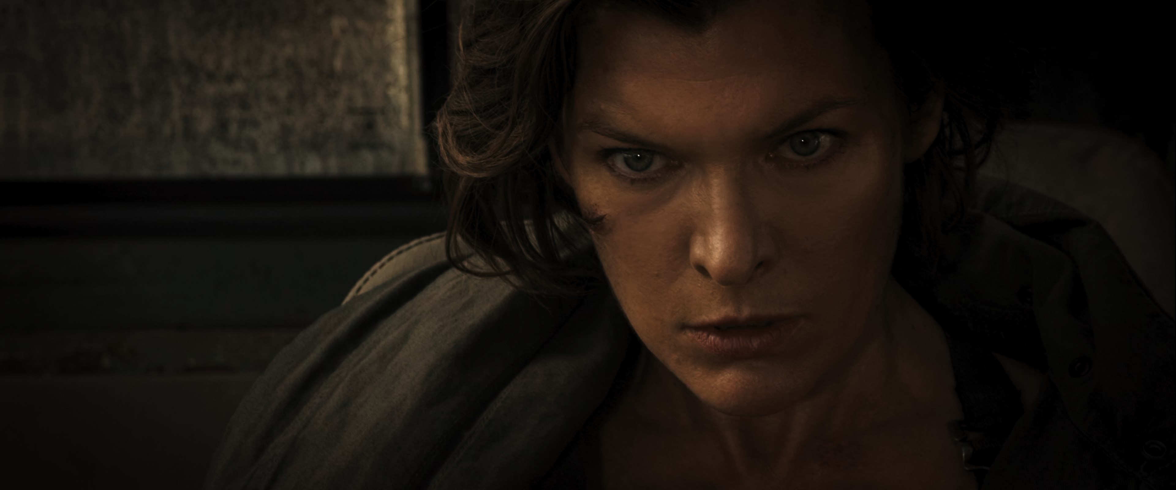 Resident Evil The Final Chapter (2016) BDRip 2160p-NVENC 10 bit [HDR].mkv_snapshot_00.09.20.560.jpg