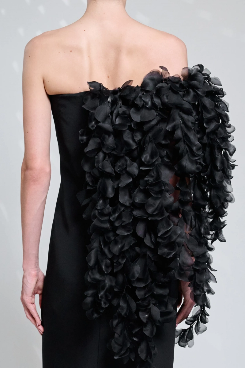 00023b-antonio-grimaldi-fall-2026-couture-details-credit-brand.webp