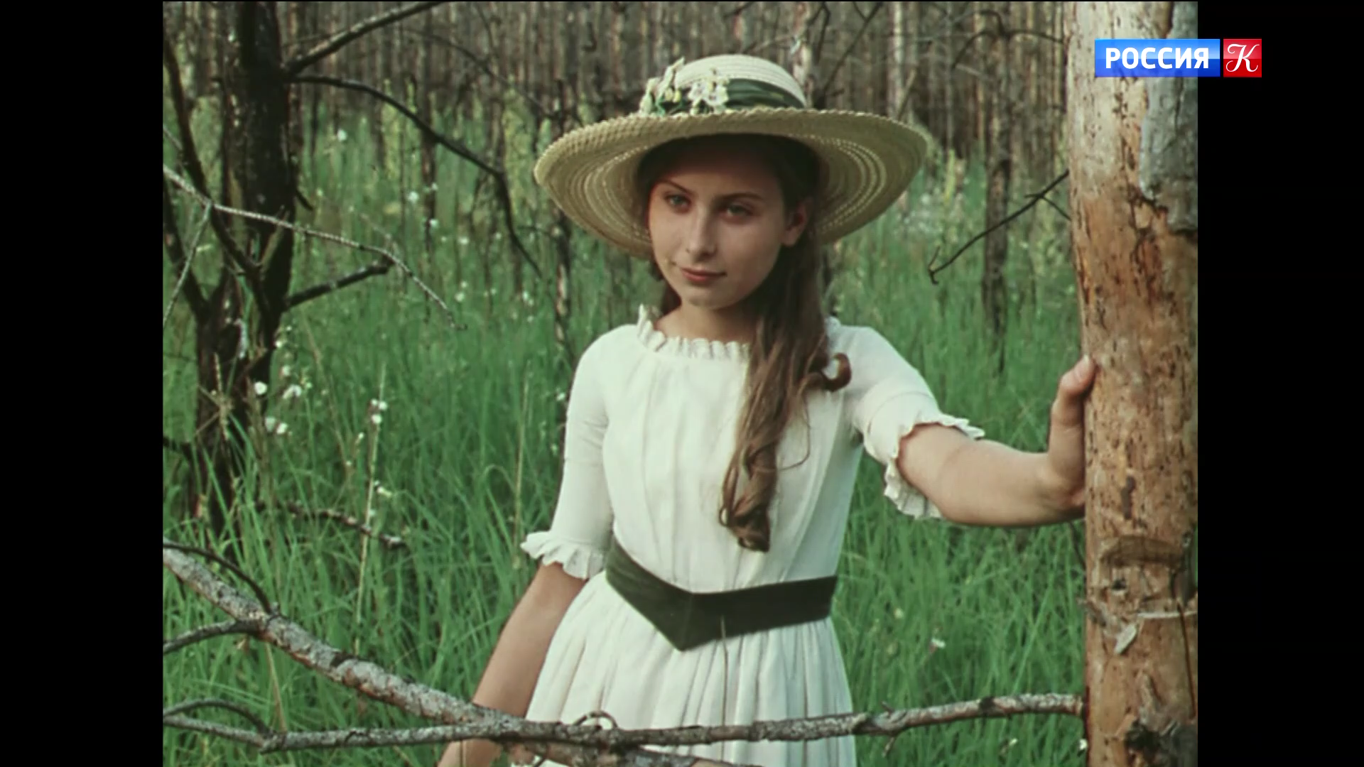 001_РАННЕЕ_РАННЕЕ_УТРО_1983_1080p_HDTV_РОССИЯ_К_HD_by_galebcev (10).png