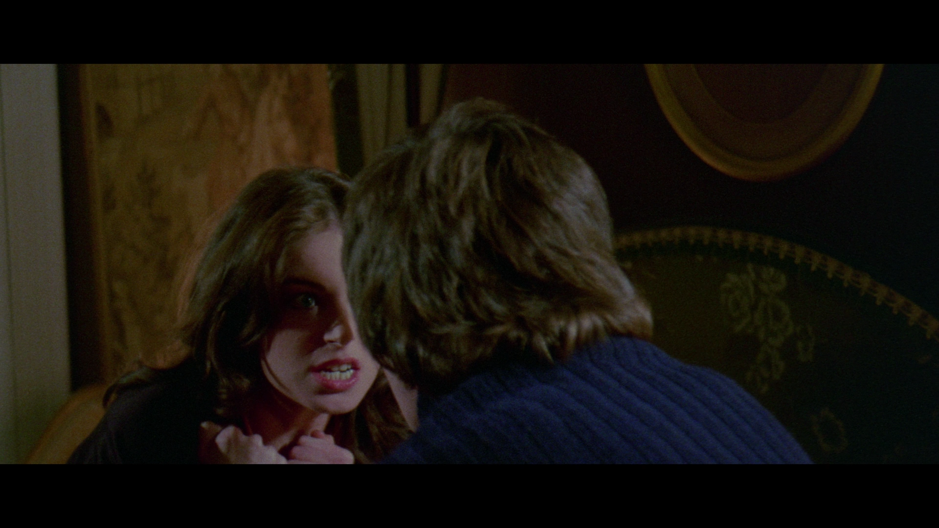 Satan's.Slave.1976.BDRemux.1080p.mkv_snapshot_00.23.45.794.png