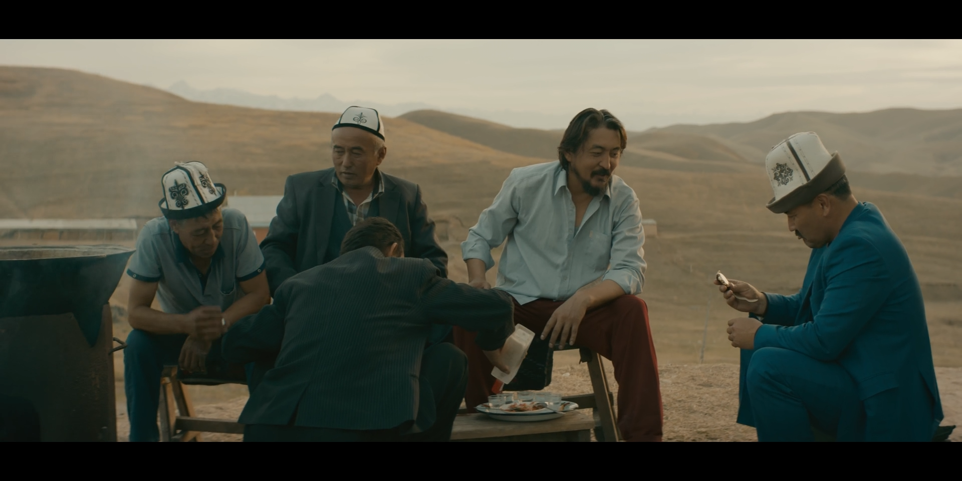 Suleiman.Mountain.2017.WEB-DL.1080p.mkv_snapshot_01.01.29.784.png