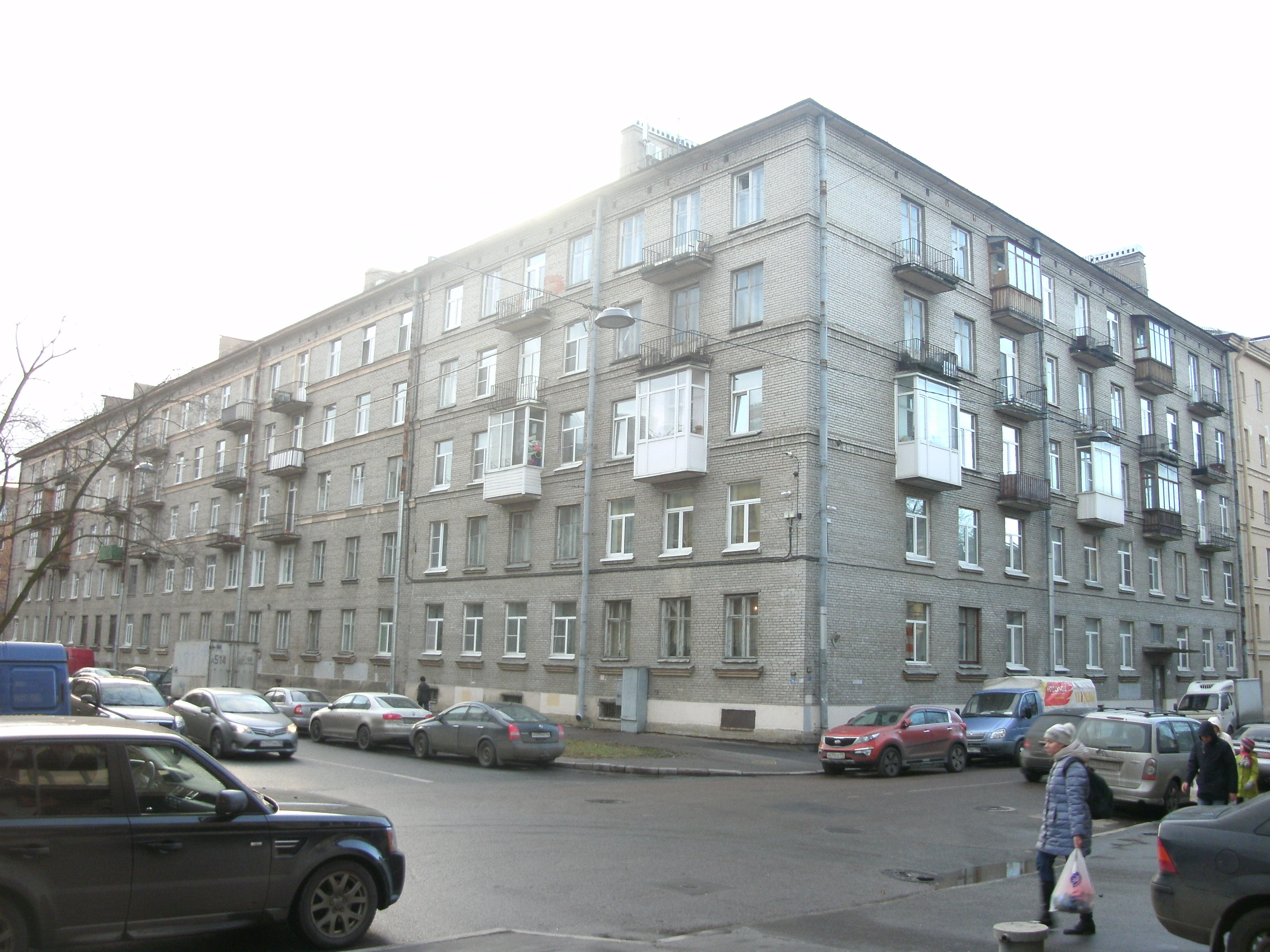 ВО, Весёльная 10 и Среднегаванский 12.JPG