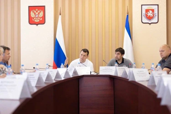 Проблему электроснабжения после внешних воздействий решают в Крыму