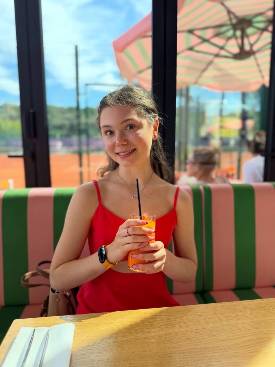 https://i2.imageban.ru/out/2026/08/04/849f43fb811740c79b5655bef54b39db.jpg