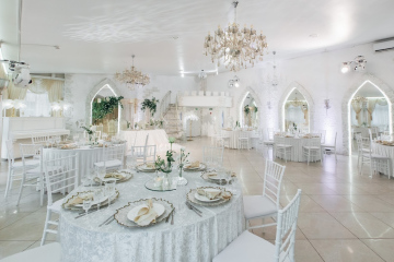 Зеркальный зал