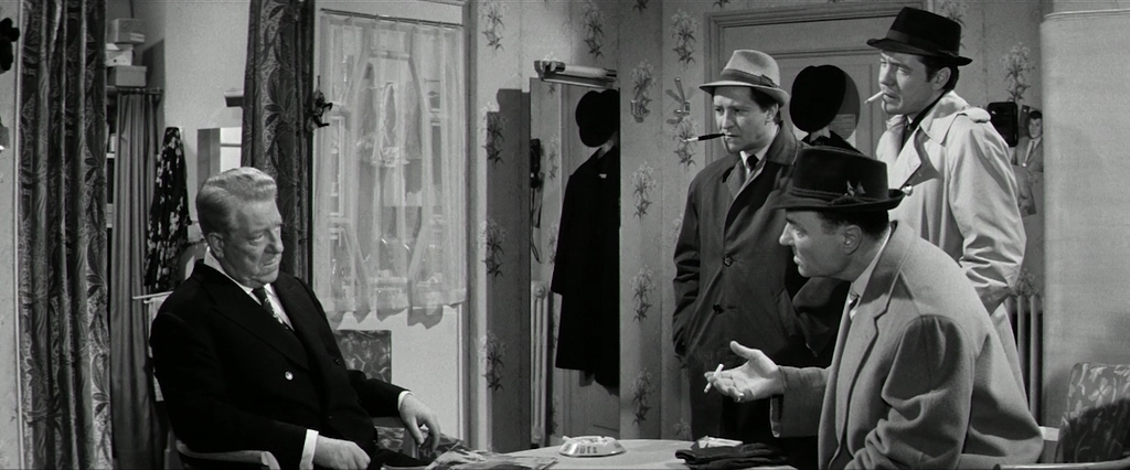 Месье.1964.BDRip AVC msltel.mkv_snapshot_00.16.22.253.jpg
