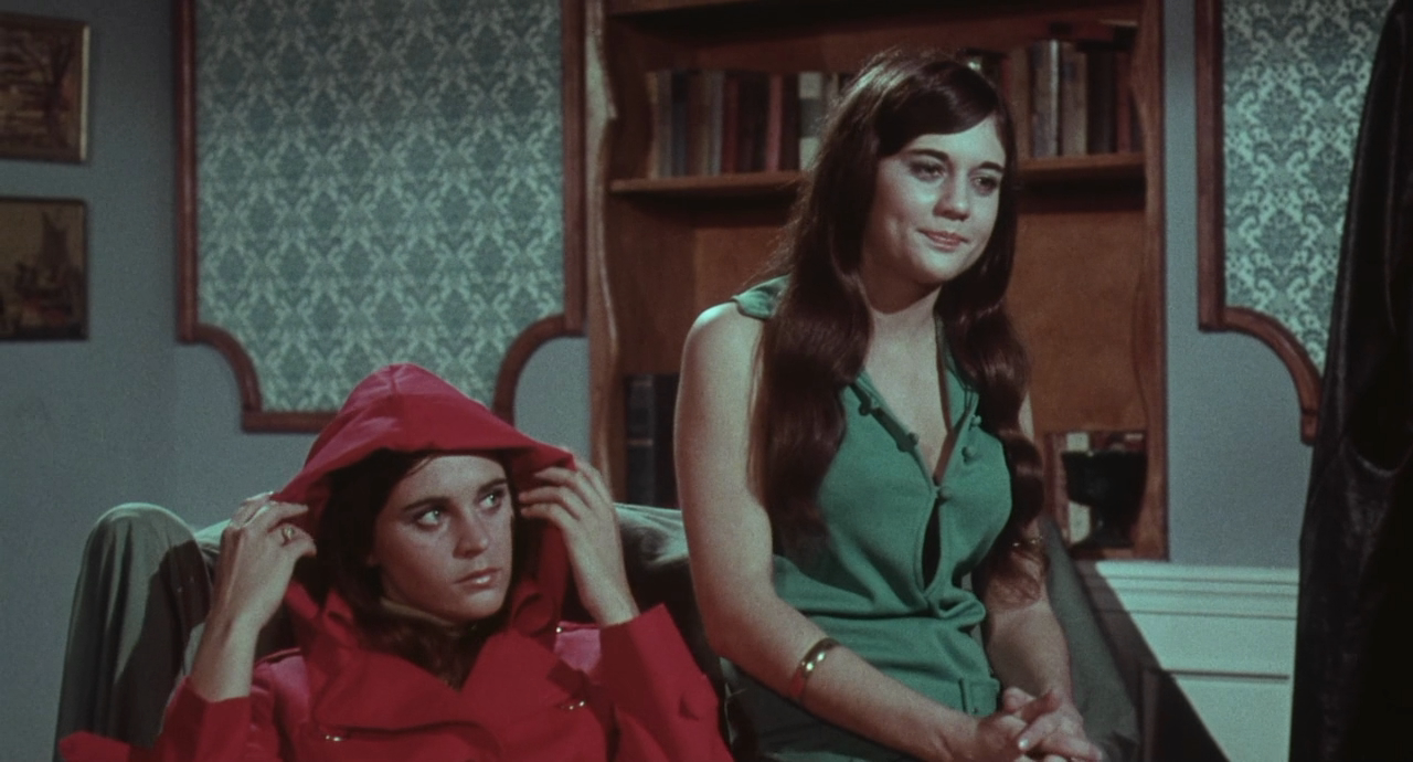 Miss.Leslies.Dolls.1973.720p.mkv_20260830_171056.009.png