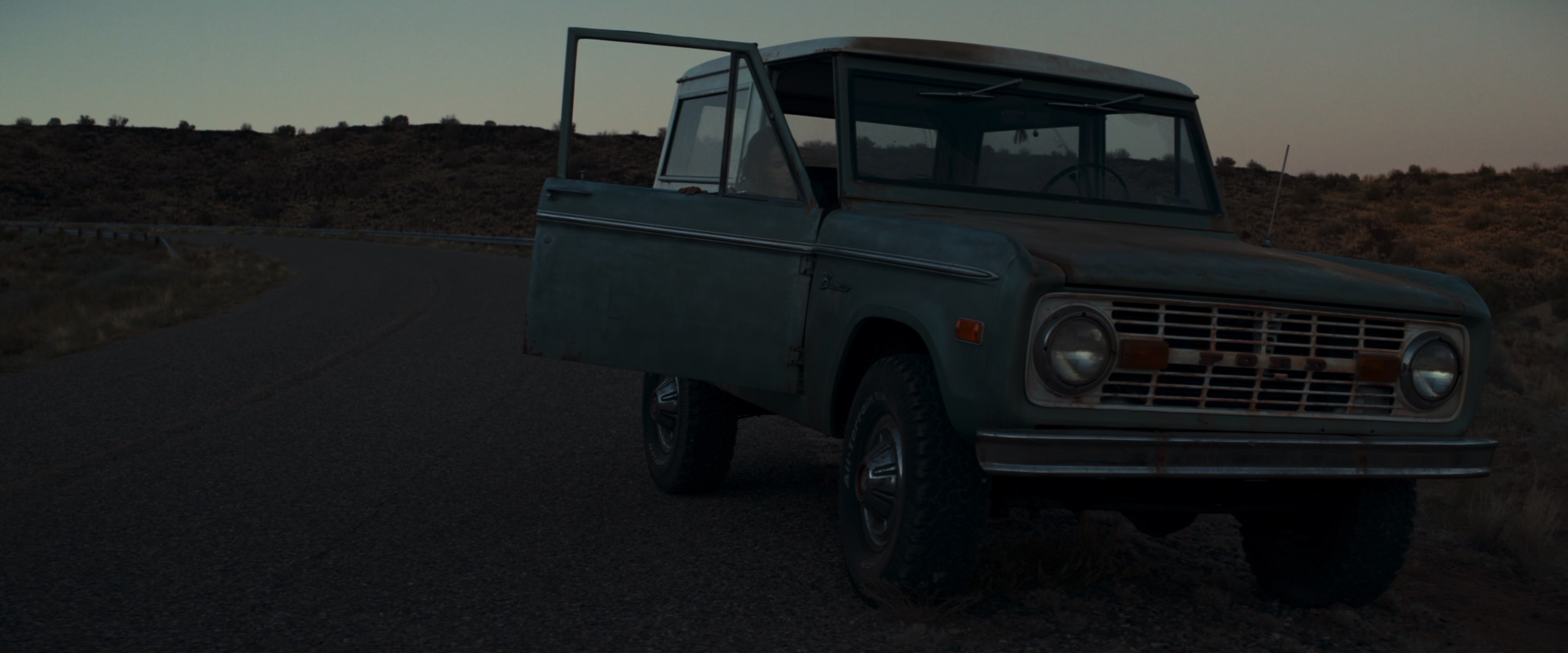 Logan (2017) UHD BDRip 2160p-NVENC 10 bit [HDR].mkv_snapshot_01.42.56.170.jpg
