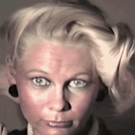 Posing Niki 1464f099f3993a7d.gif