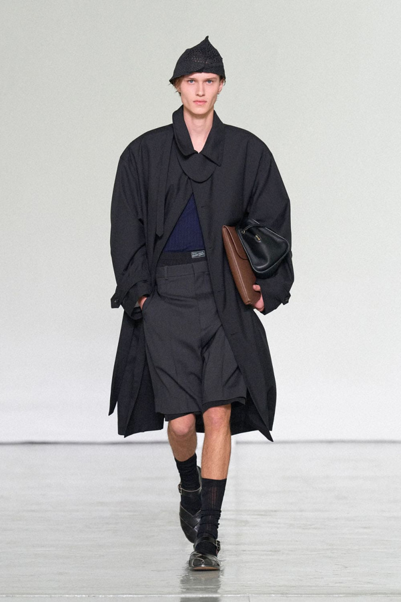 Bottega-Veneta-Spring-Summer-2027-Runway-Magazine-9.jpg