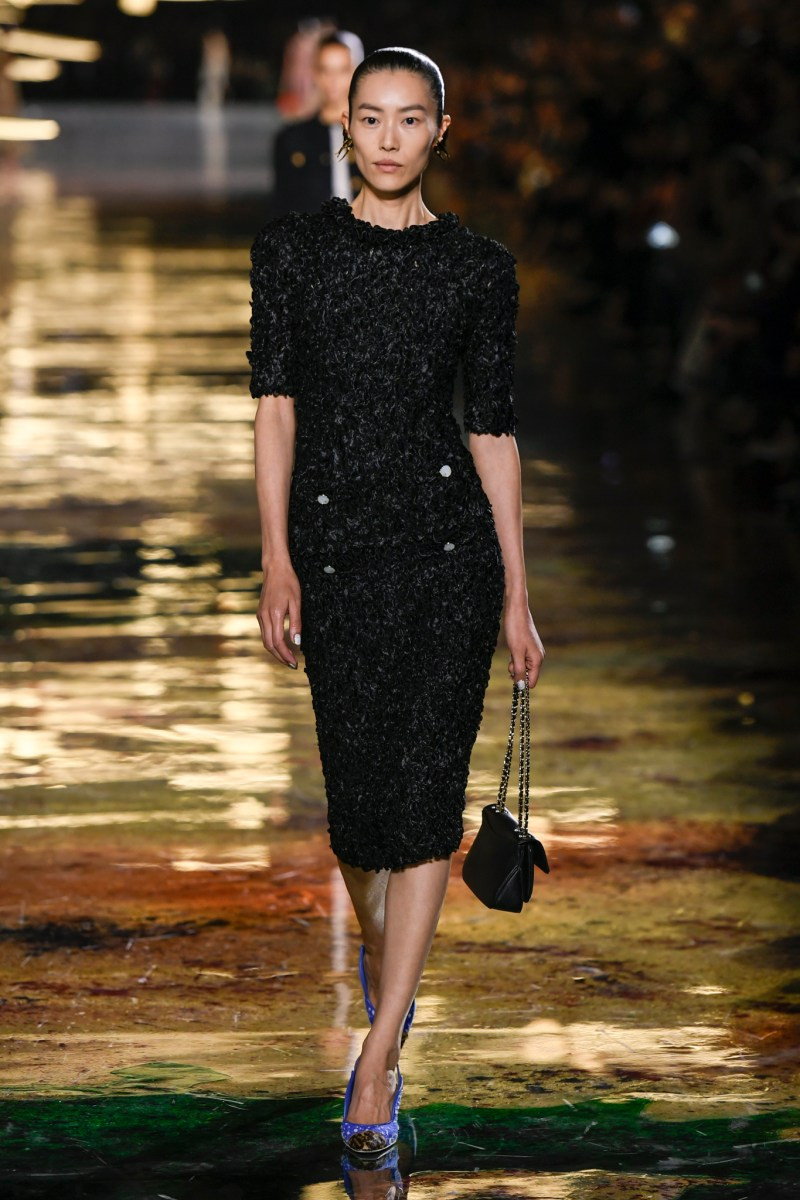 chanel-spring-2027-rtw-r-dm-0082.jpg