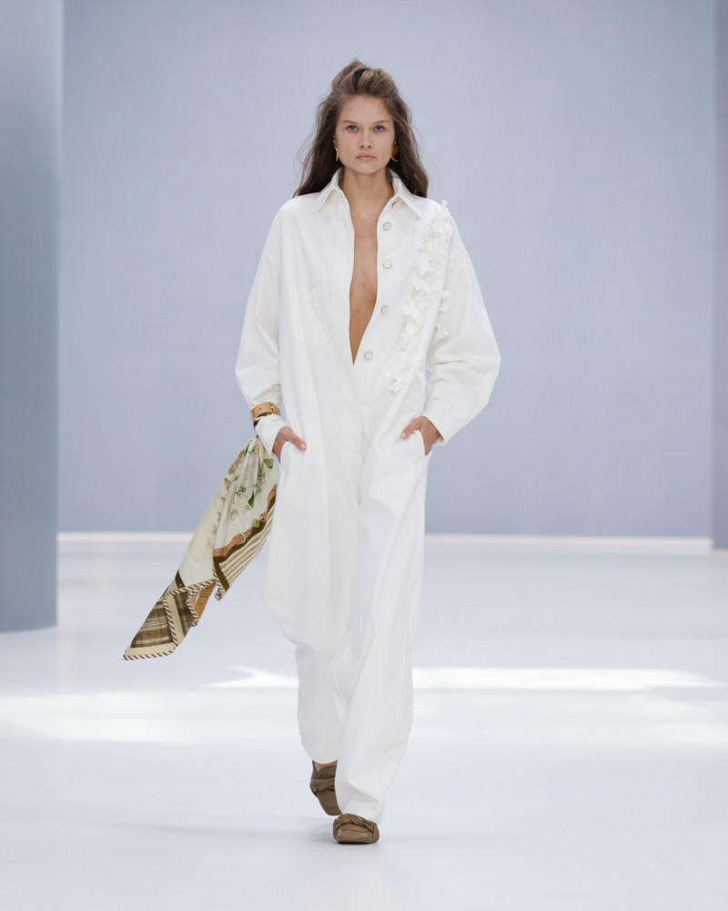zimmermann-spring-2027-rtw-r-ctsy008.jpg