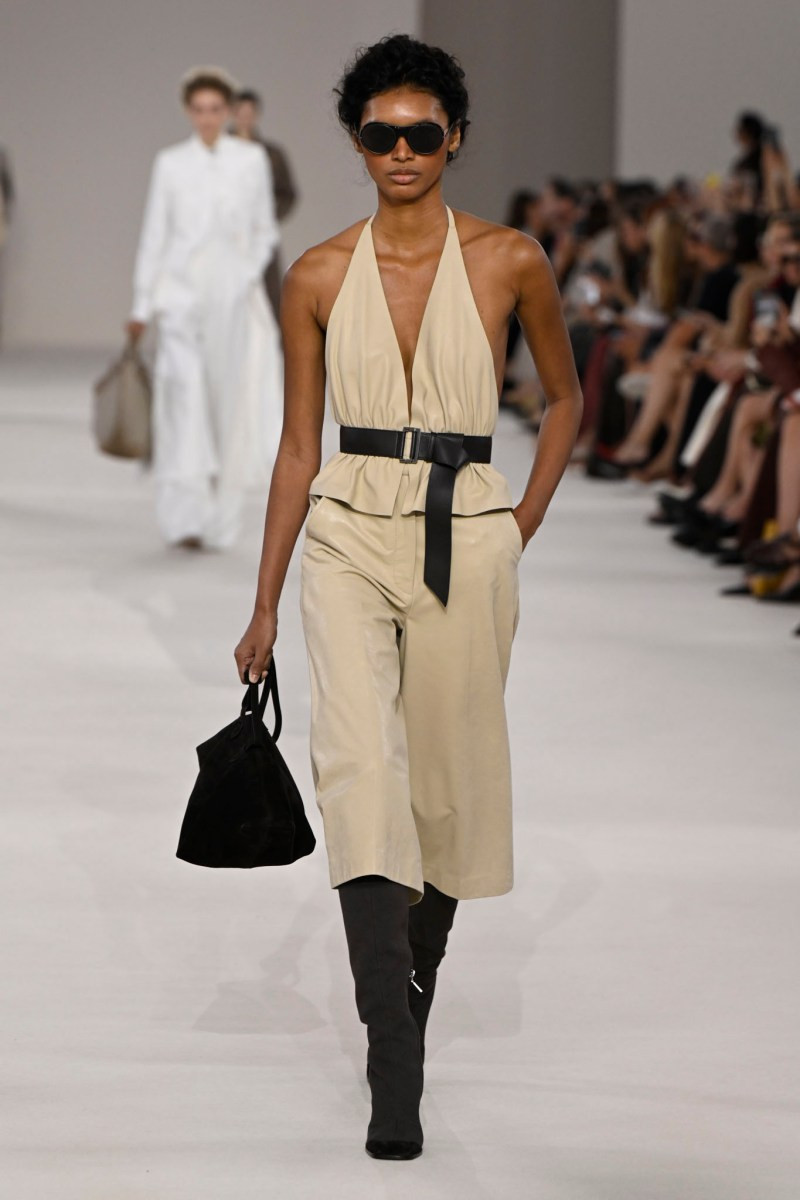 max-mara-spring-27-rtw-r-gg-027.jpg