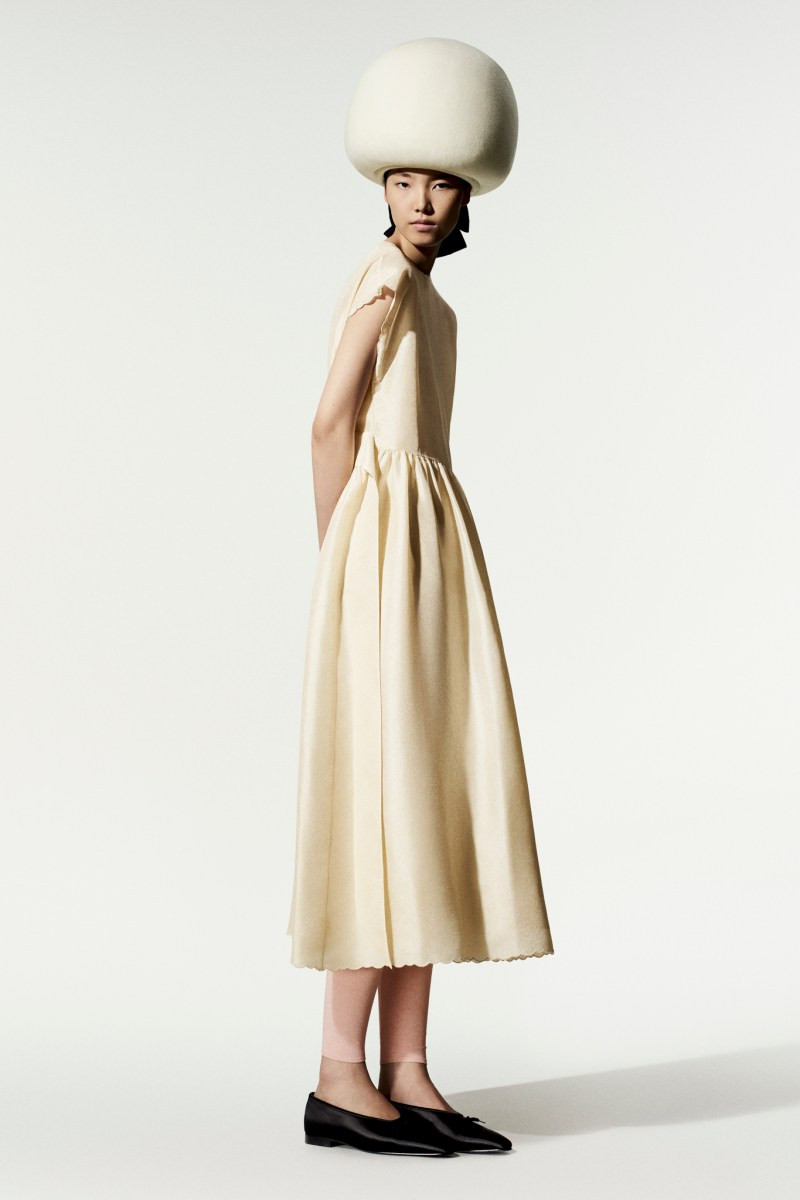loro-piana-ss27-rtw-mfw-r-ctsy-0038.jpg