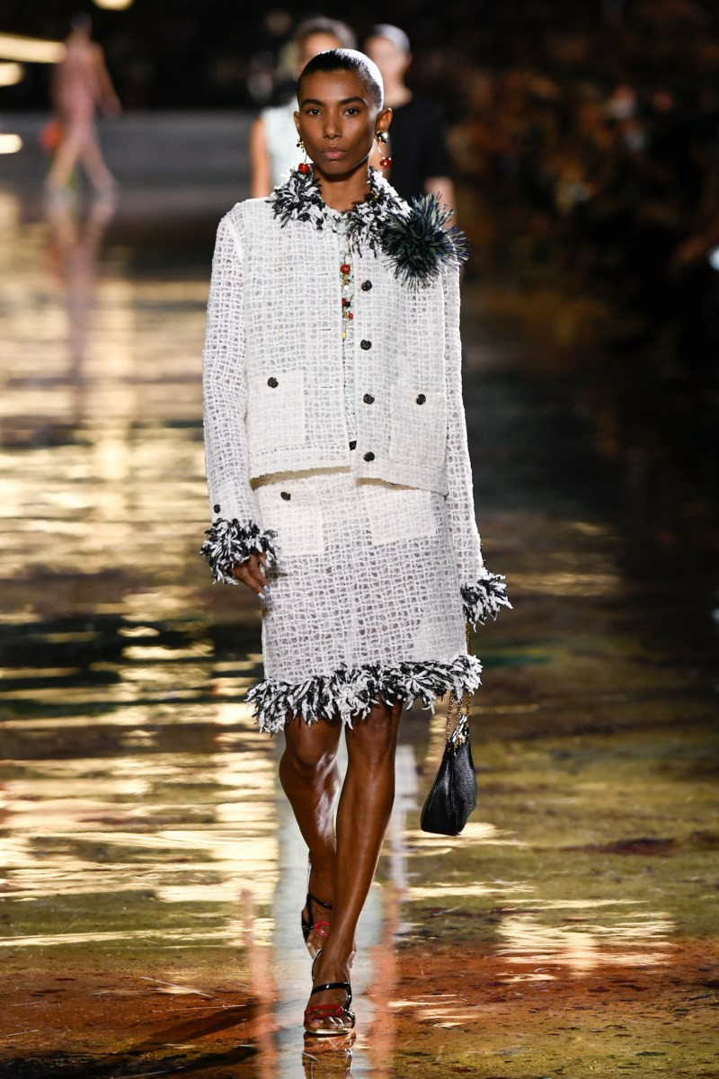 chanel-spring-2027-rtw-r-dm-0080.jpg