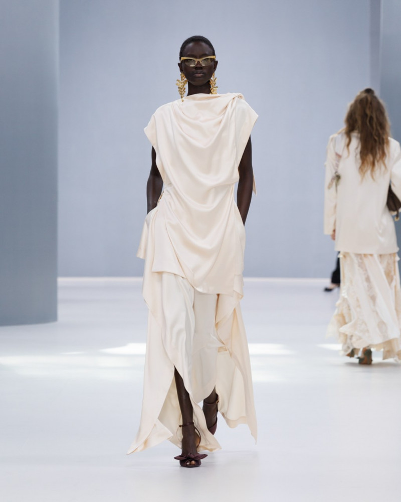 zimmermann-spring-2027-rtw-r-ctsy044.jpg