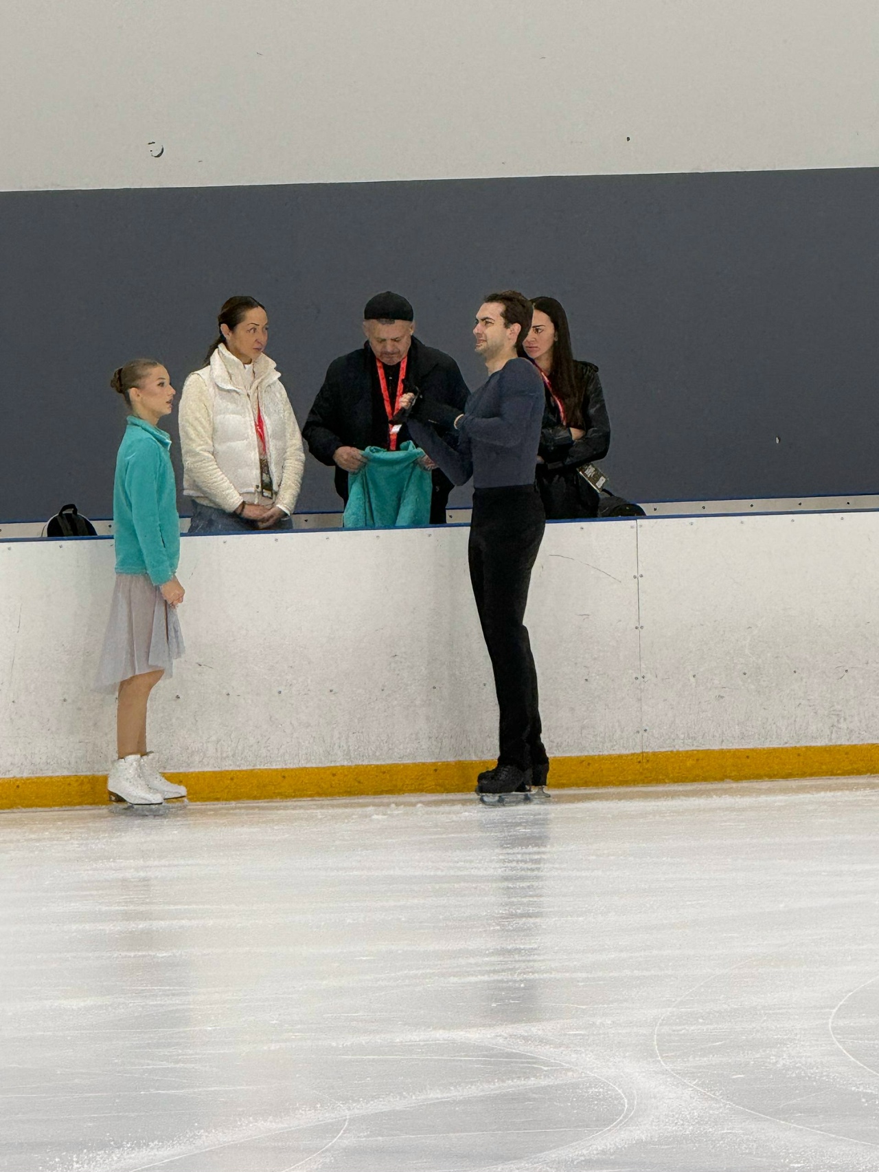 https://i2.imageban.ru/out/2026/10/08/c202f996860e683fa848a4e6cb9feb1d.jpg