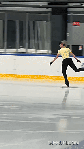 https://i2.imageban.ru/out/2026/10/21/f5159153cce3625f403bbf4fdff7c2ac.gif