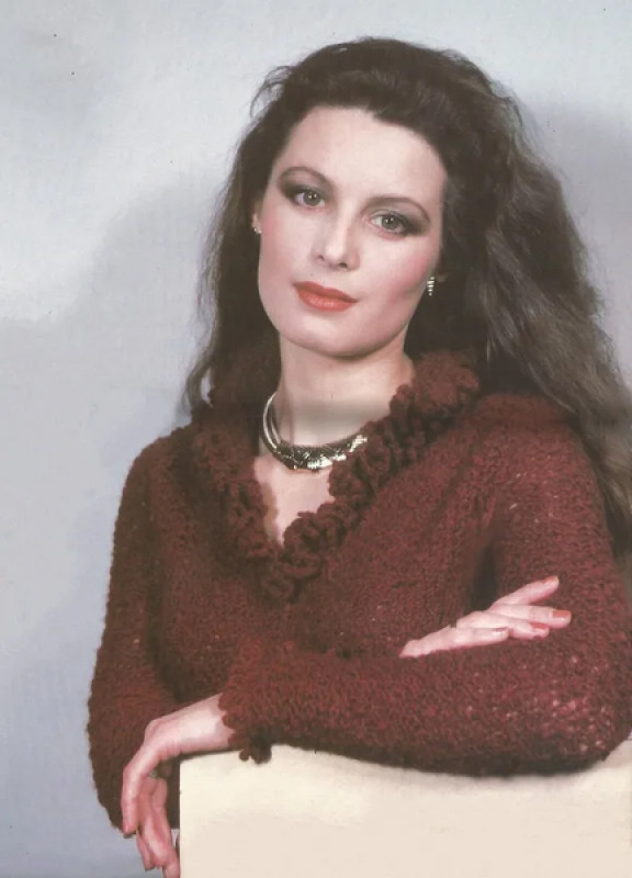 Елена тонунц биография личная жизнь